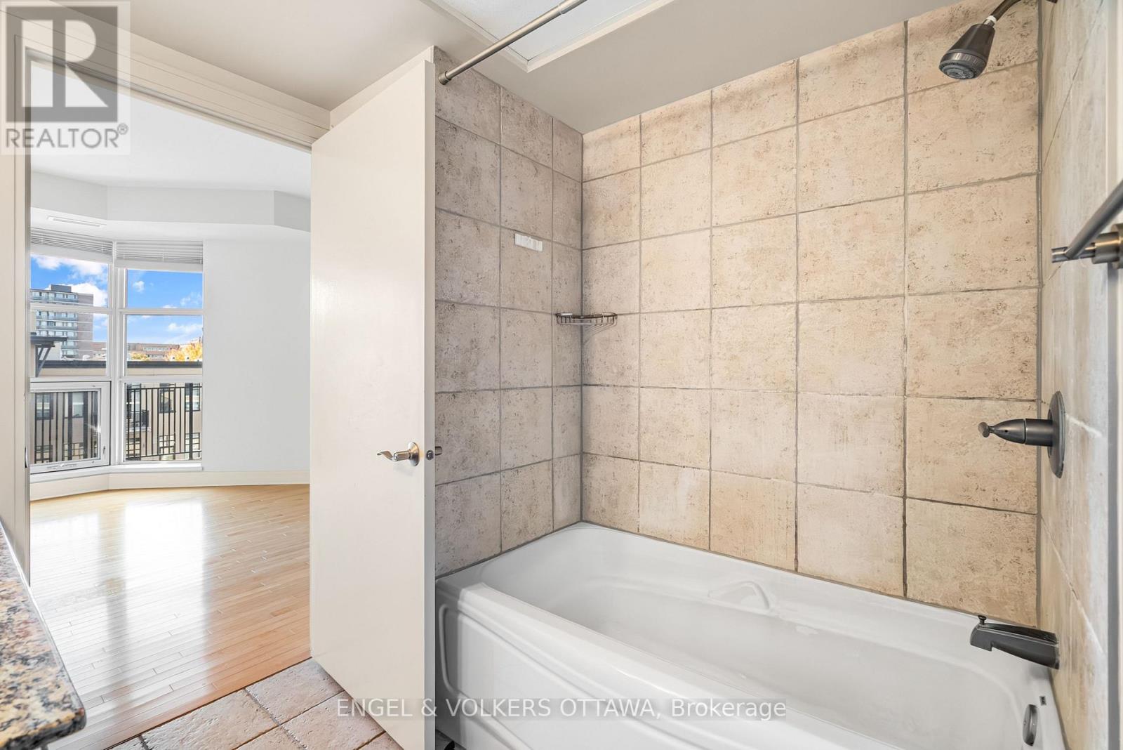 Condos for Sale in Ottawa – 507 – 290 POWELL AVENUE, Ottawa – By Peter Sagos - Image 20