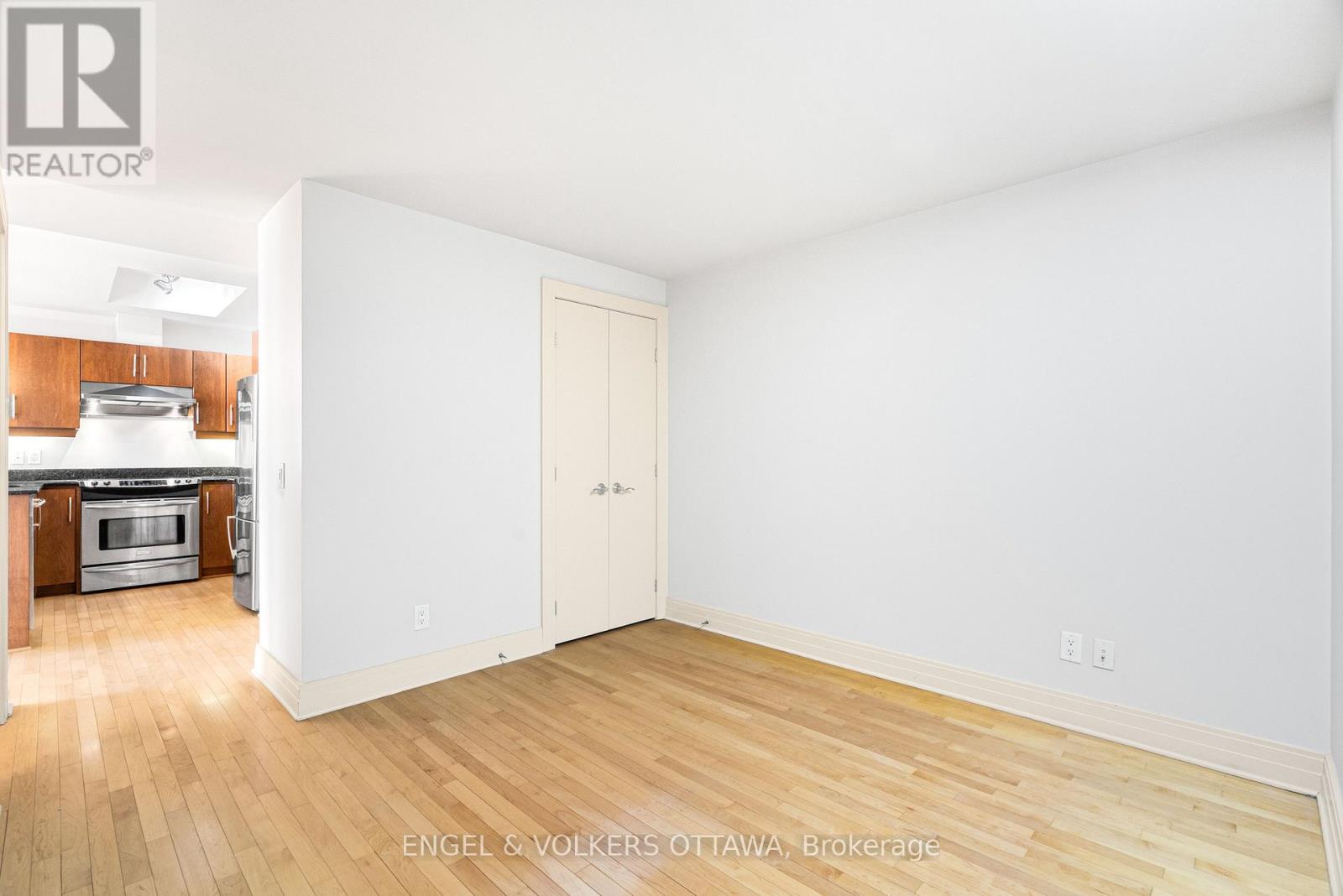 Condos for Sale in Ottawa – 507 – 290 POWELL AVENUE, Ottawa – By Peter Sagos - Image 24