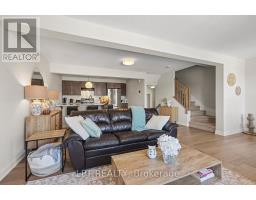 812 Kinstead Private, Ottawa, ON K2S3B3 Photo 11