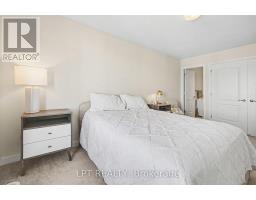 812 Kinstead Private, Ottawa, ON K2S3B3 Photo 18