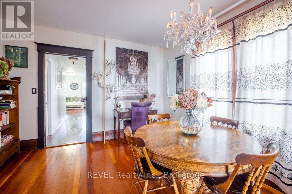 550 LAKESHORE ROAD - 15