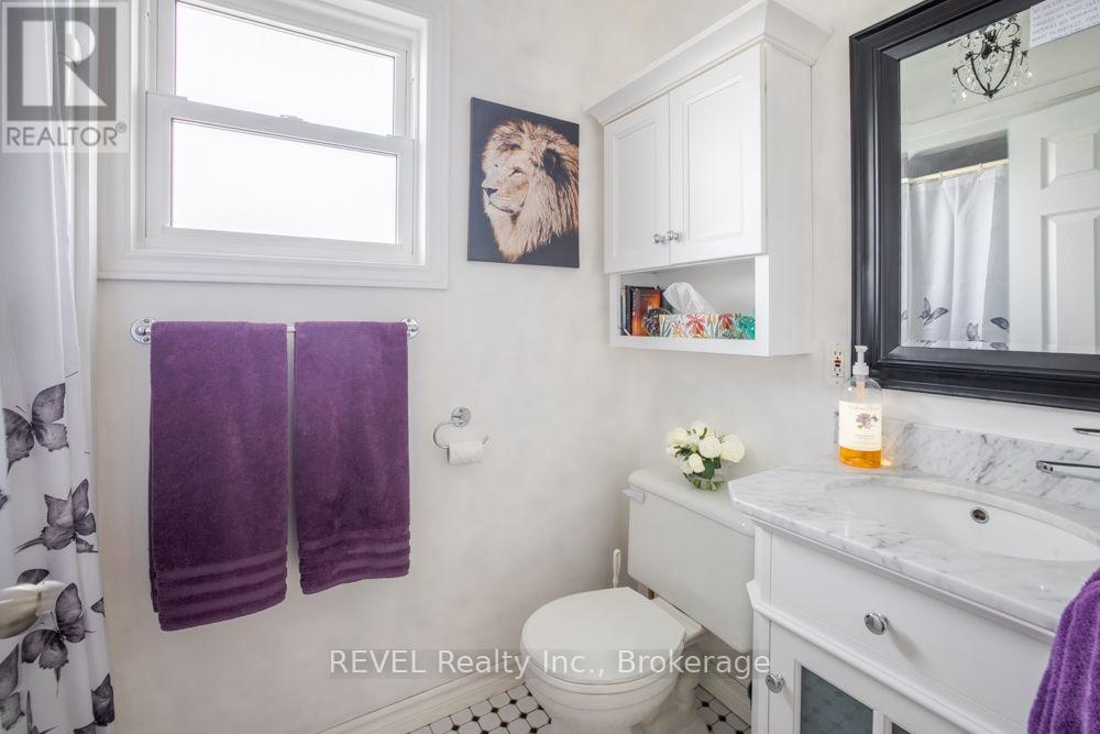 550 LAKESHORE ROAD - 19