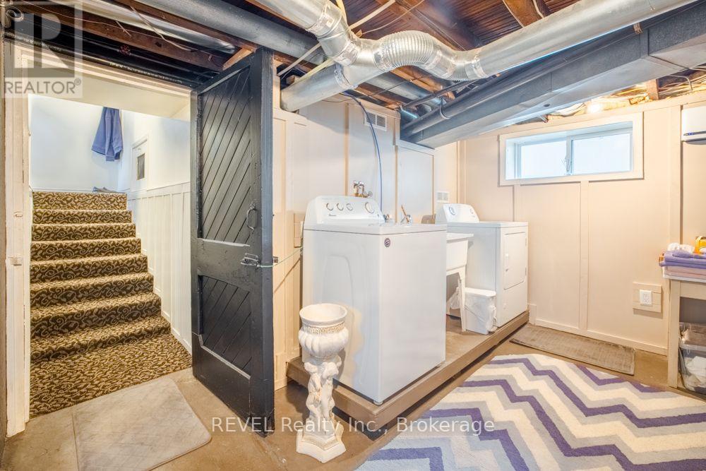 550 LAKESHORE ROAD - 29