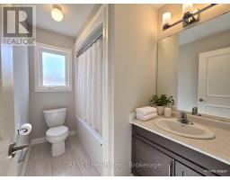 71 #upper - 4552 Portage Road, Niagara Falls, ON L2E6A8 Photo 12