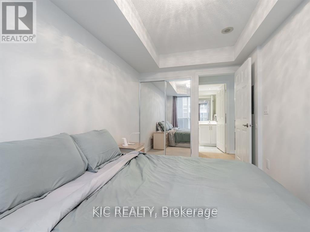 1727- 250 Wellington Street West, Toronto, ON photo 23
