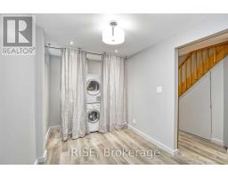 Lower - 66 Robina Avenue, Toronto, ON M6C3Y7 Photo 7