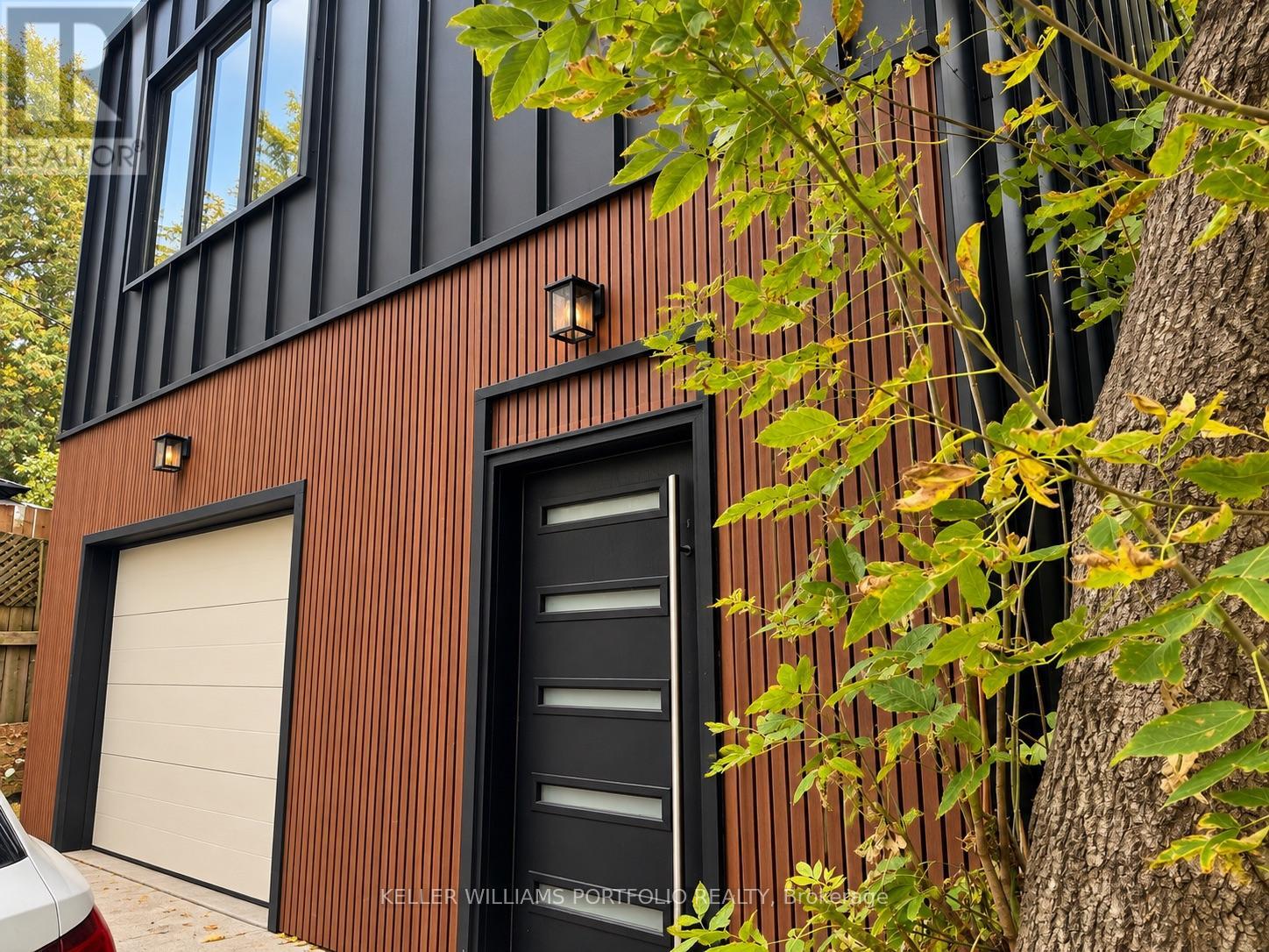 Photo of 71A Chisholm Avenue
