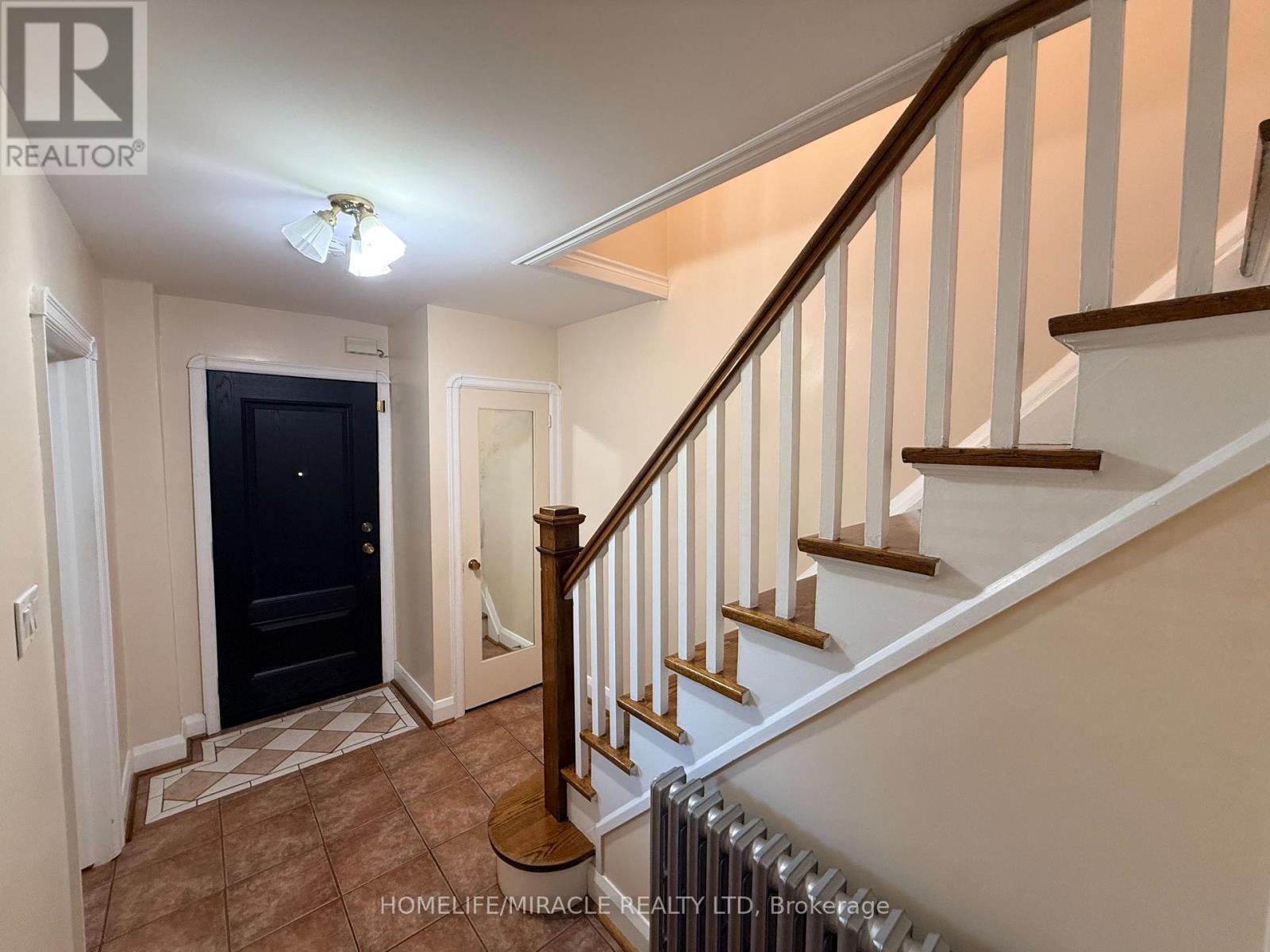 228 Browning Avenue, Toronto, ON photo 19