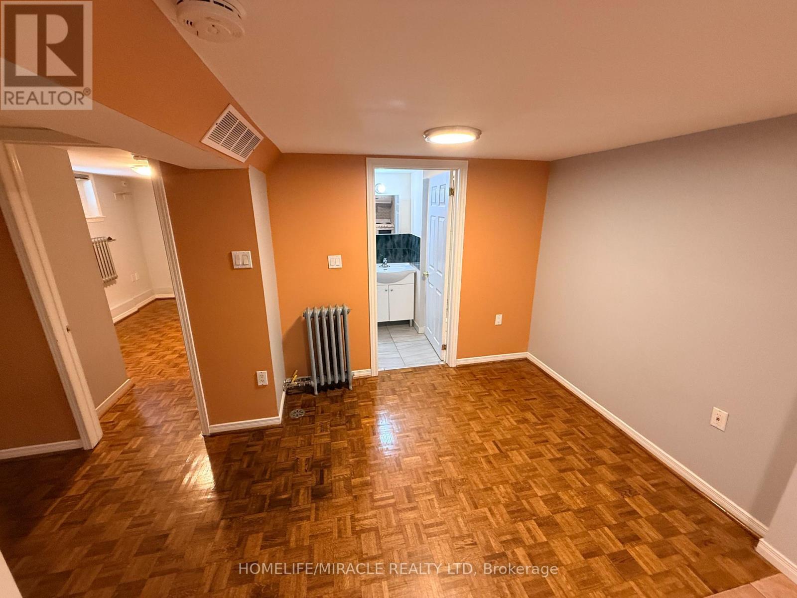 228 Browning Avenue, Toronto, ON photo 30