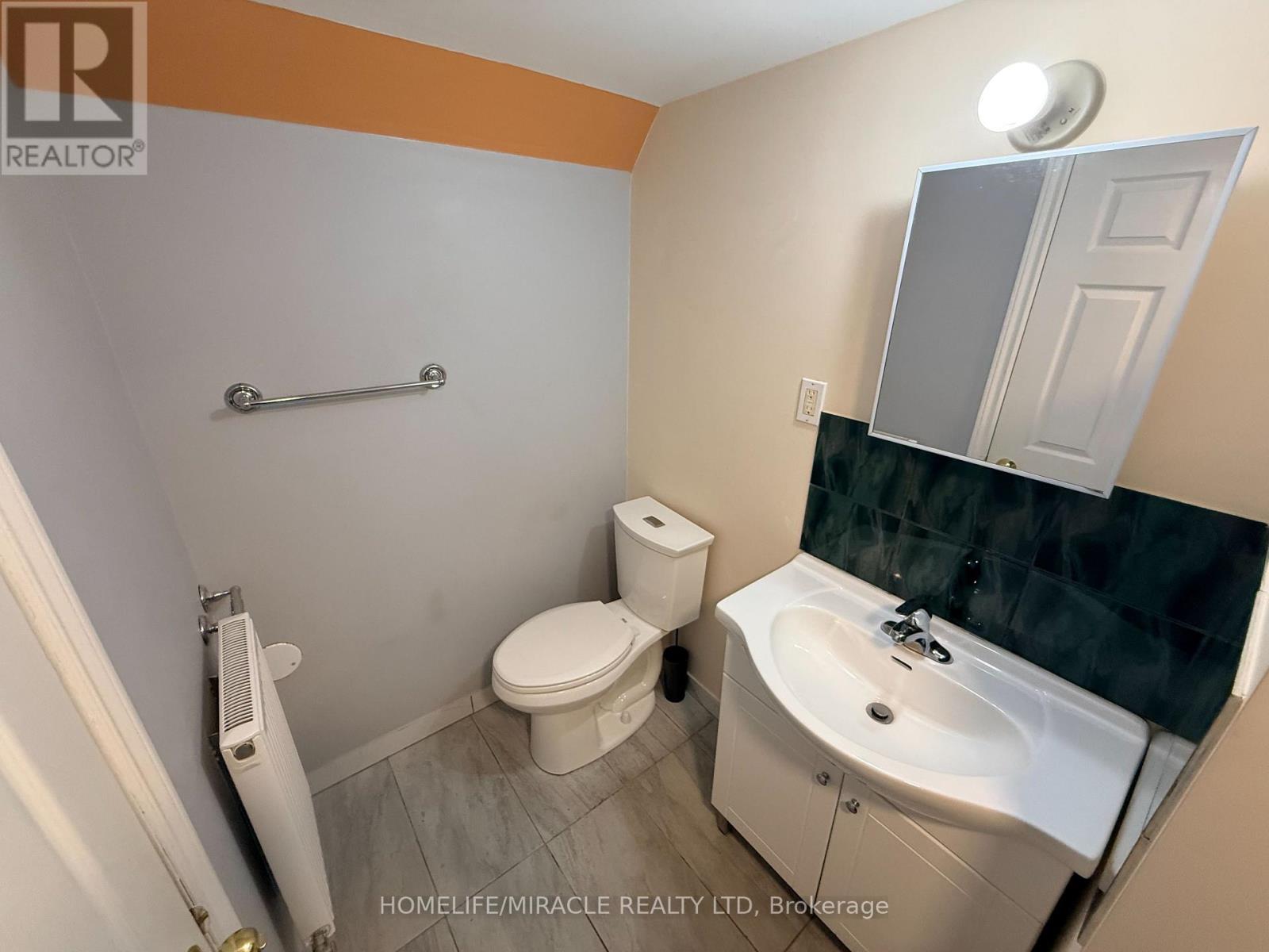 228 Browning Avenue, Toronto, ON photo 31