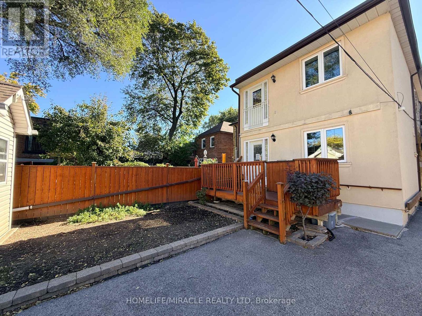 228 Browning Avenue, Toronto, ON photo 40