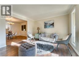 Family room - 2880 St. Clair Avenue, Windsor, ON N9E4B4 Photo 6