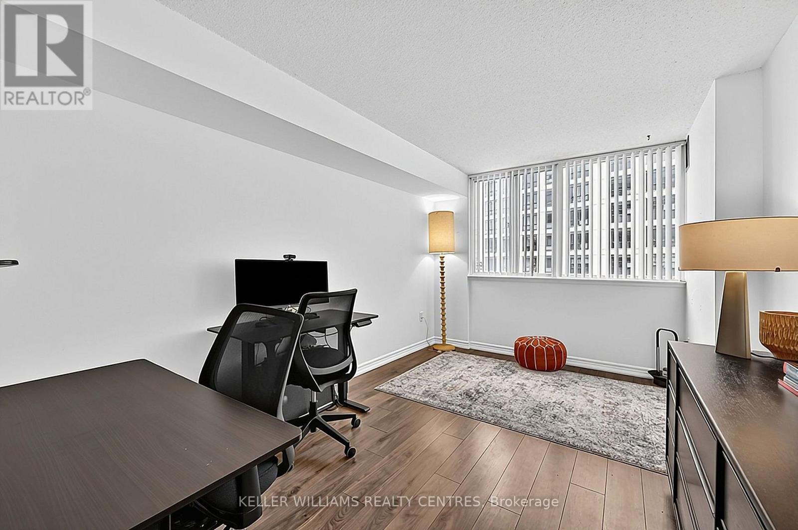 408- 270 Davis Drive, Newmarket, ON photo 21