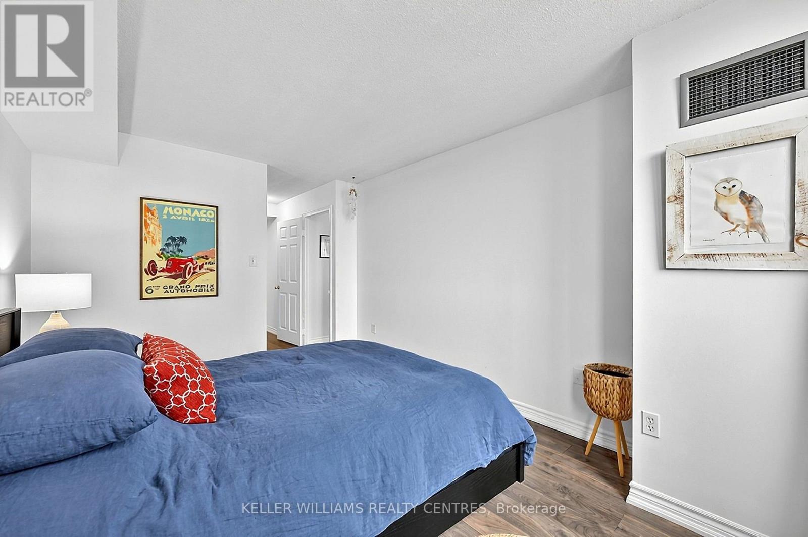 408- 270 Davis Drive, Newmarket, ON photo 26