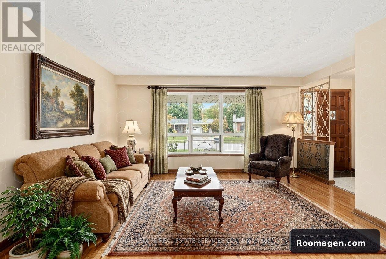 30 Vanguard Drive, Toronto, ON photo 11