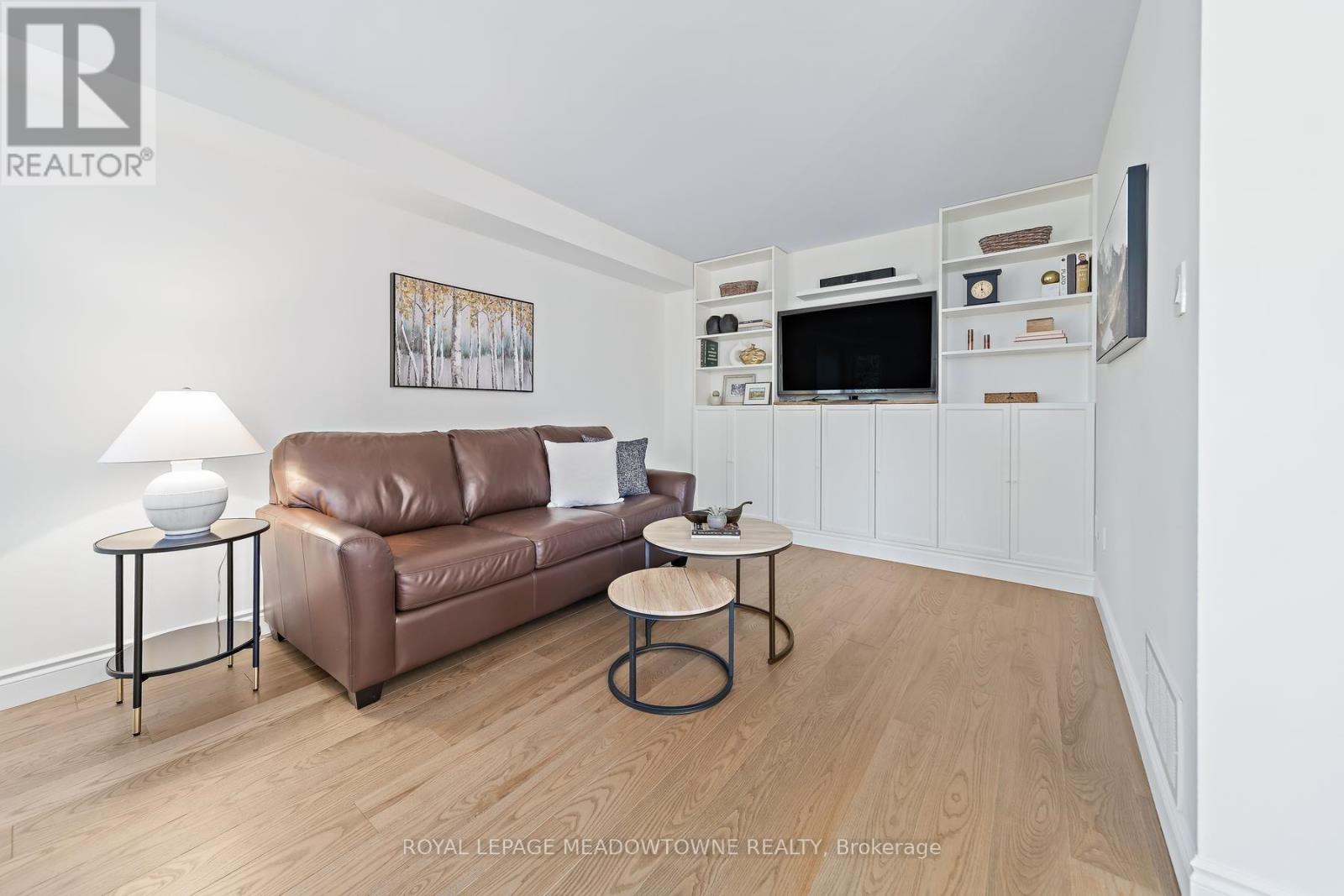 82 Eaton Street, Halton Hills, ON photo 12