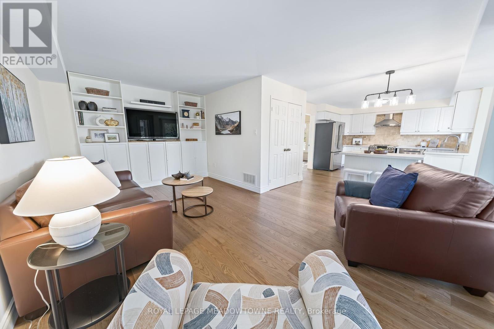 82 Eaton Street, Halton Hills, ON photo 13