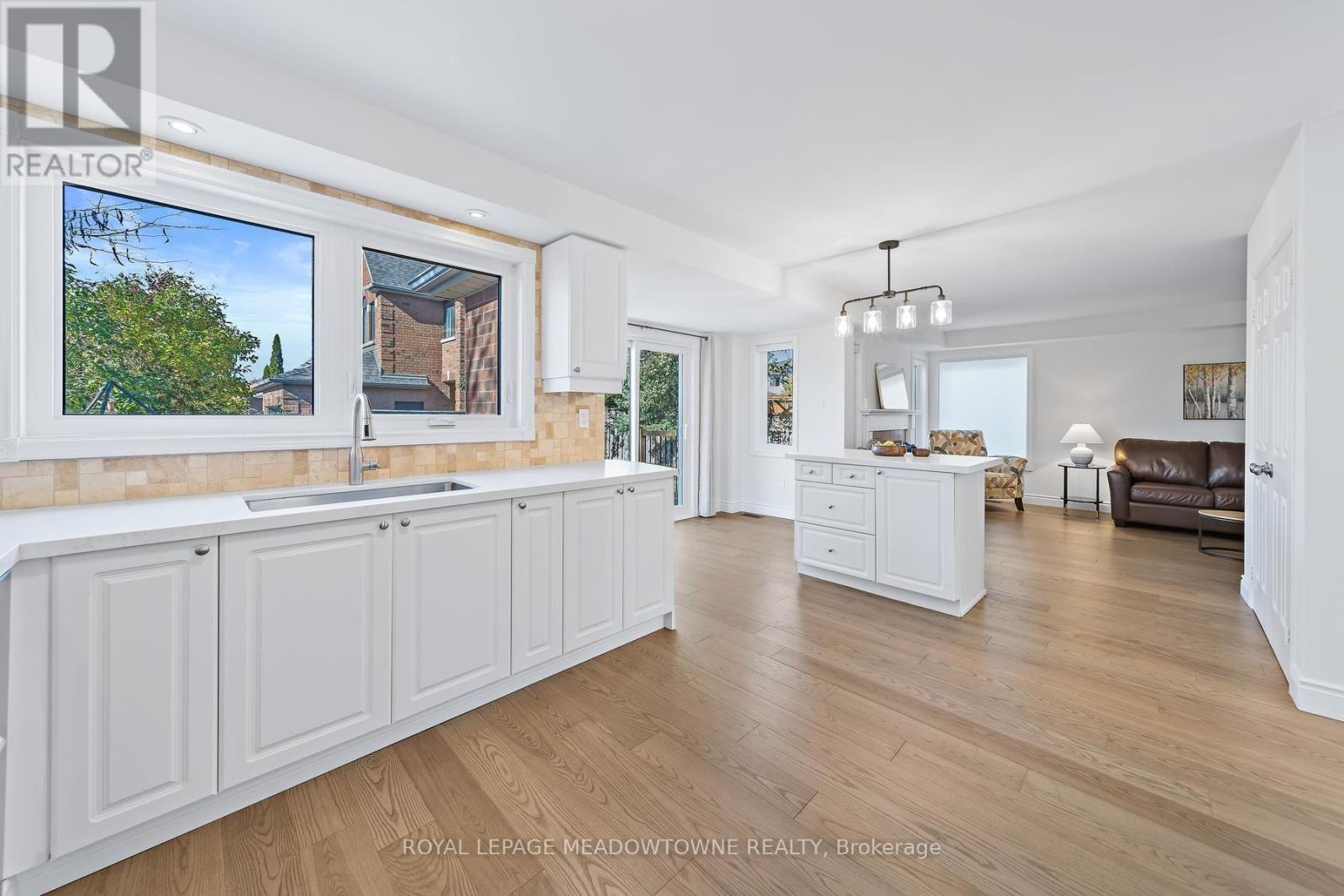 82 Eaton Street, Halton Hills, ON photo 20