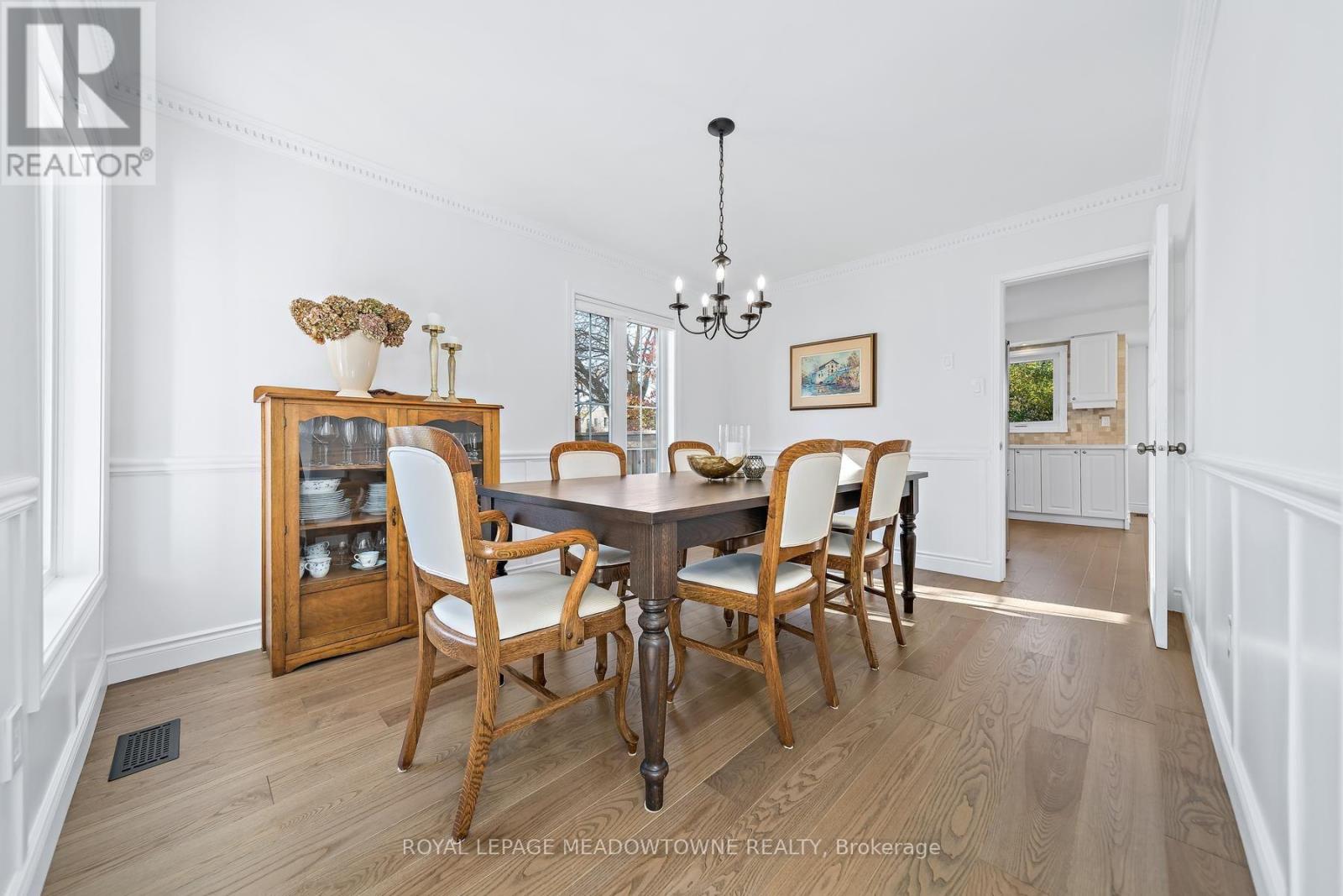 82 Eaton Street, Halton Hills, ON photo 22