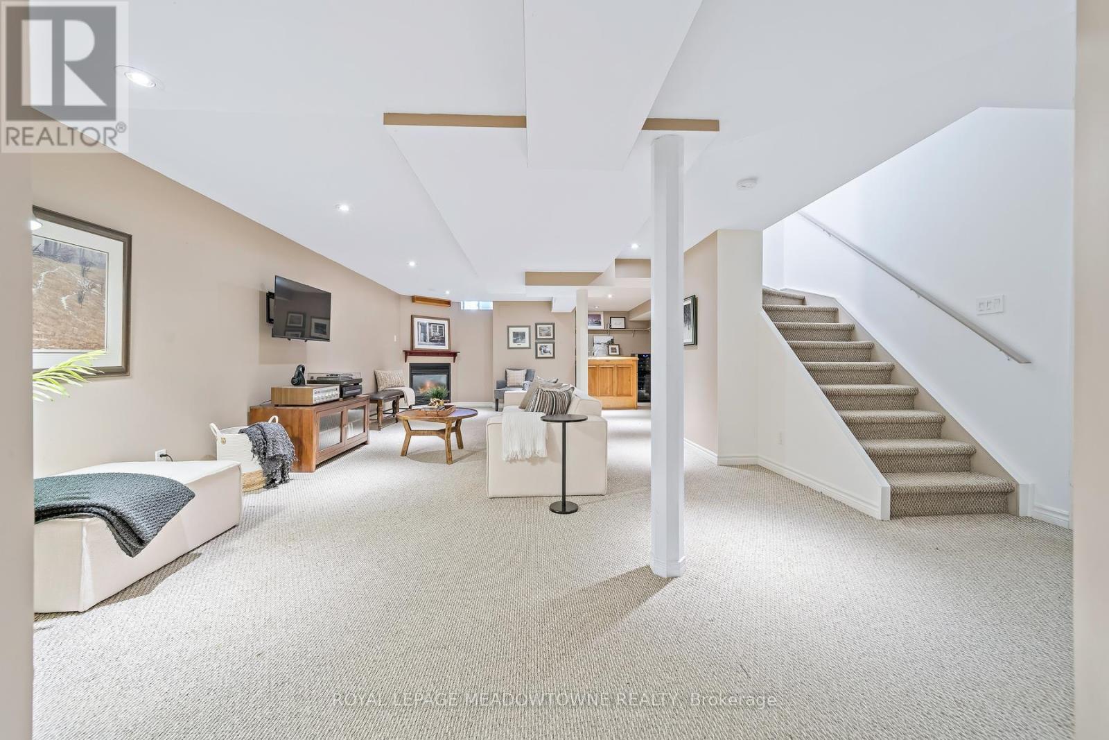 82 Eaton Street, Halton Hills, ON photo 39