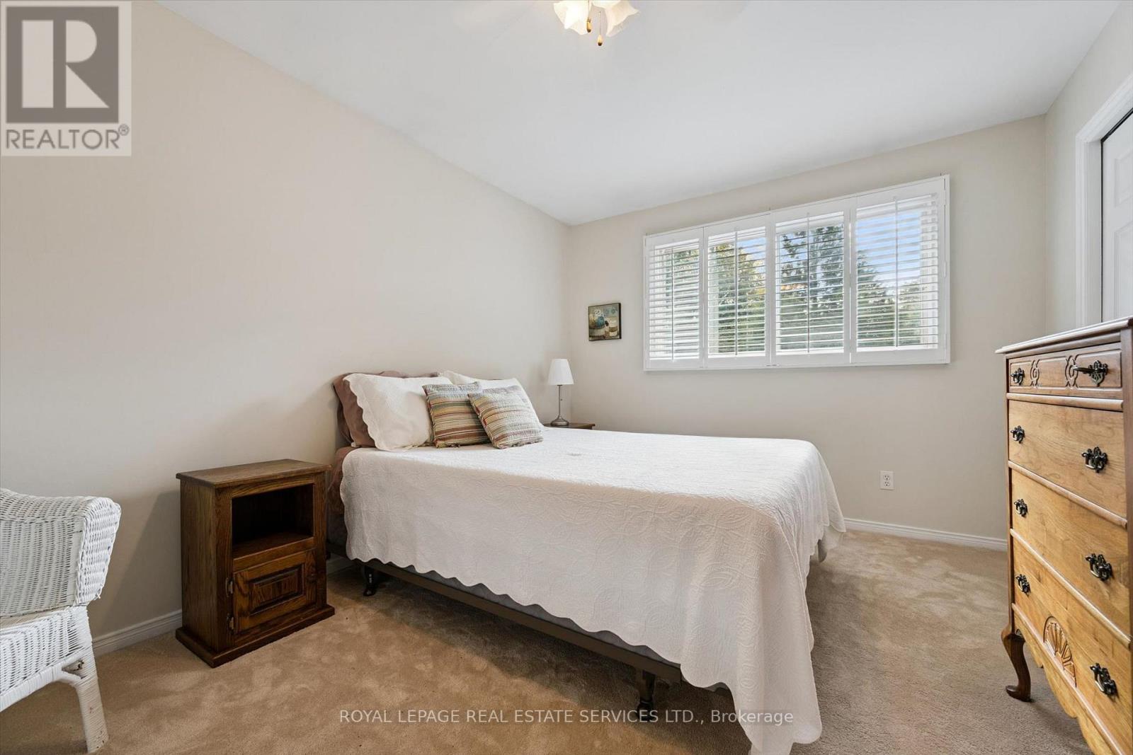 200 All Saints Crescent, Oakville, ON photo 30