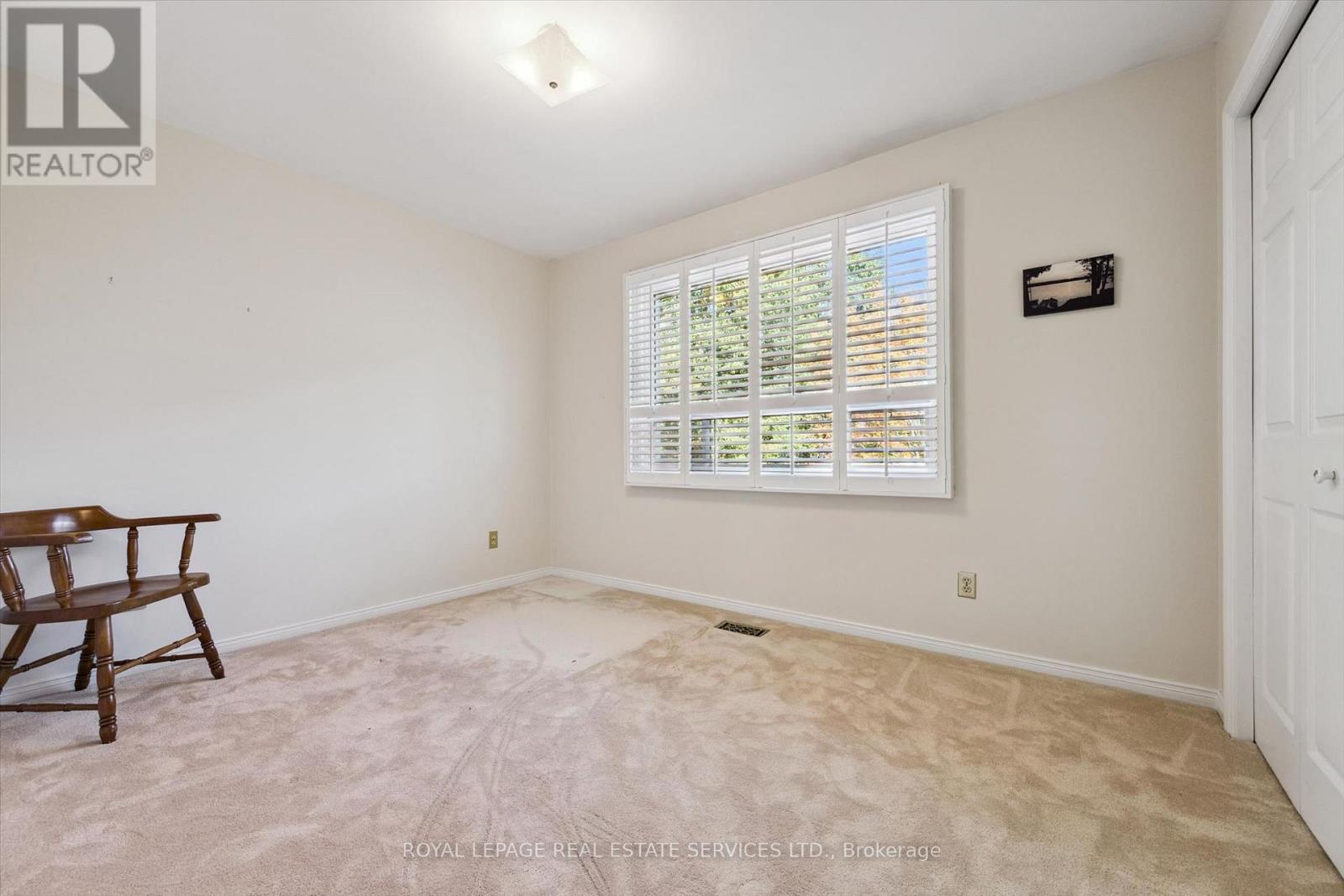 200 All Saints Crescent, Oakville, ON photo 34