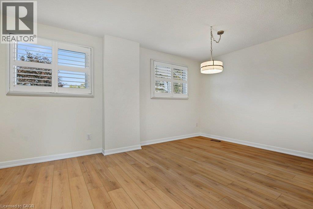 #7 1455 GARTH Street - 21