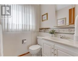 8 Blue Spruce Court, Kitchener, ON N2N1L1 Photo 23
