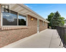 8 Blue Spruce Court, Kitchener, ON N2N1L1 Photo 27
