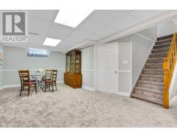 8 Blue Spruce Court, Kitchener, ON N2N1L1 Photo 29
