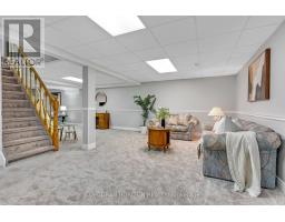 8 Blue Spruce Court, Kitchener, ON N2N1L1 Photo 30