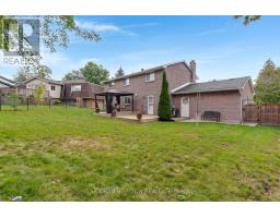 8 Blue Spruce Court, Kitchener, ON N2N1L1 Photo 37