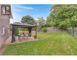 8 Blue Spruce Court, Kitchener, ON N2N1L1 Photo 40