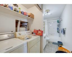 Bathroom - 117 Rue Laflamme, Gatineau, QC J8R2J7 Photo 21