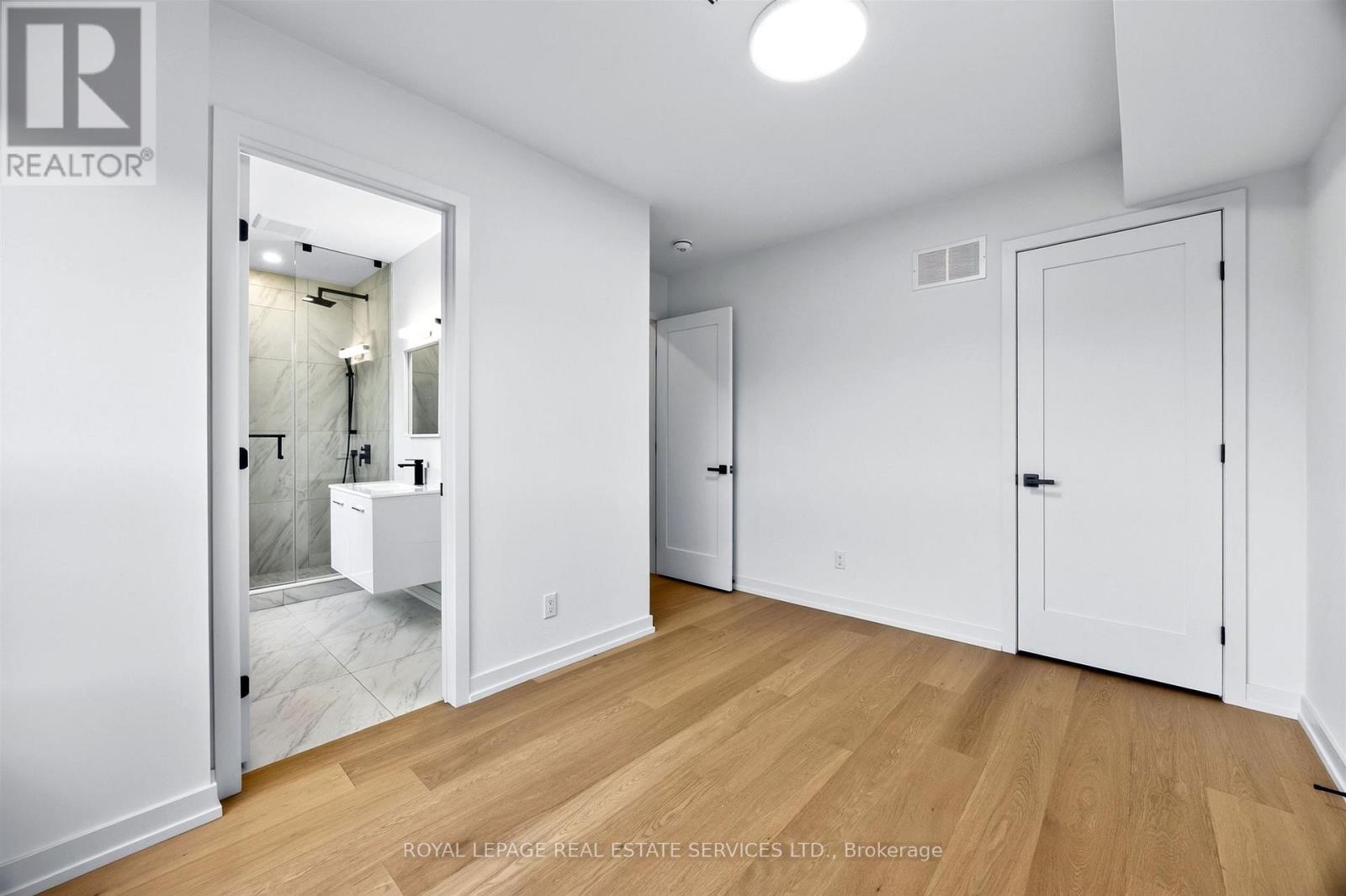 139 Priscilla Avenue, Toronto, ON photo 27