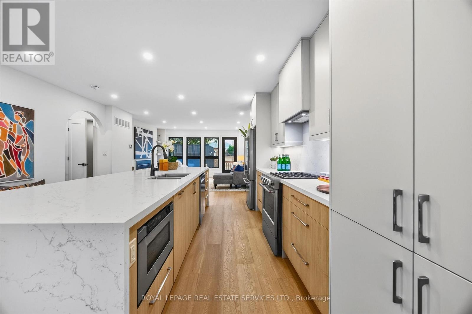 139 PRISCILLA AVENUE, Toronto (Runnymede-Bloor West Village) — photo 8