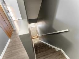C 204 Goulet Street, Winnipeg, MB R2N0G5 Photo 8
