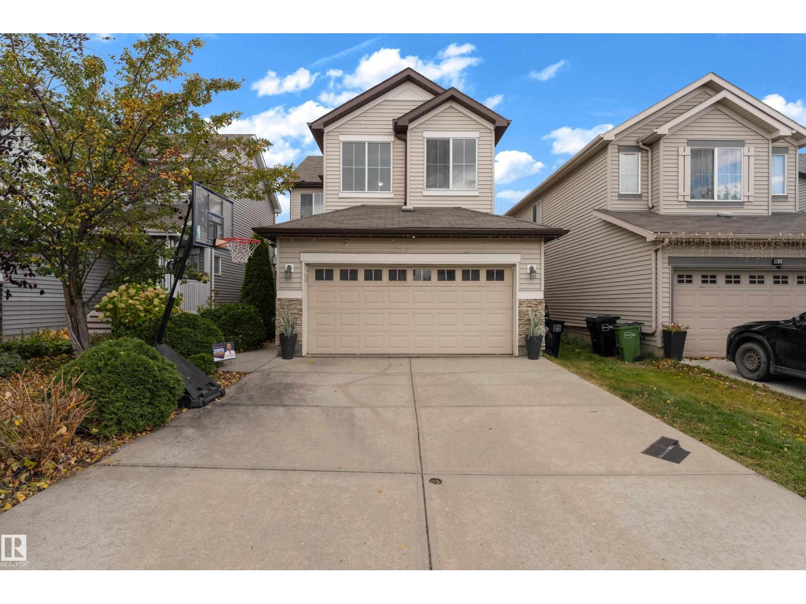 1710 63A ST SW, Edmonton, Alberta, T6X0R8