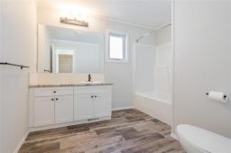 52 Prairie Oak Drive, Mitchell, MB R5G2X5 Photo 16