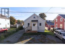 3pc Bathroom - 4 Mayor Avenue, Spryfield, NS B3P1M8 Photo 6