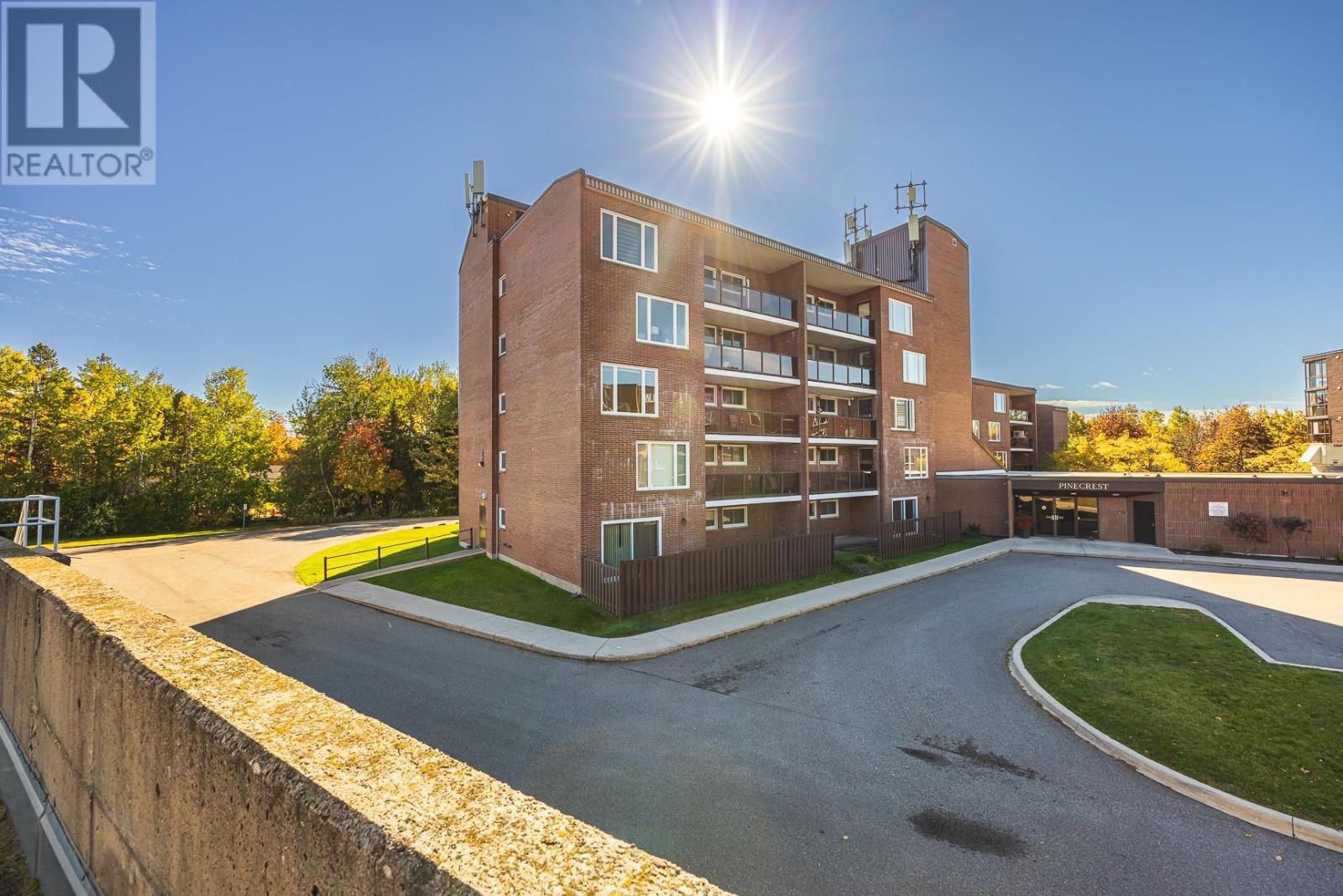 Property for sale at 509-313 MacDonald AVE