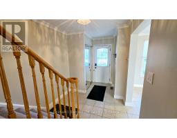 Bedroom 3 - 852 Attersley Drive, Oshawa, ON L1K1T9 Photo 6
