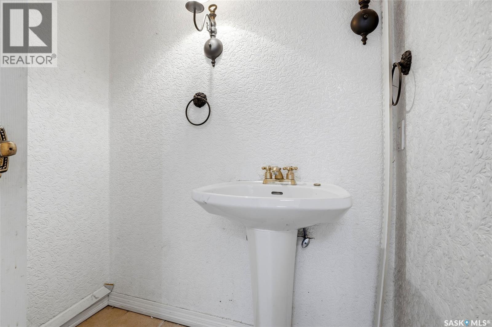 1034 Gryphons WALK, Regina — photo 19