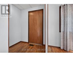Bedroom 4 - 41 Cross Street, Frontenac Islands, ON K0H2Y0 Photo 9