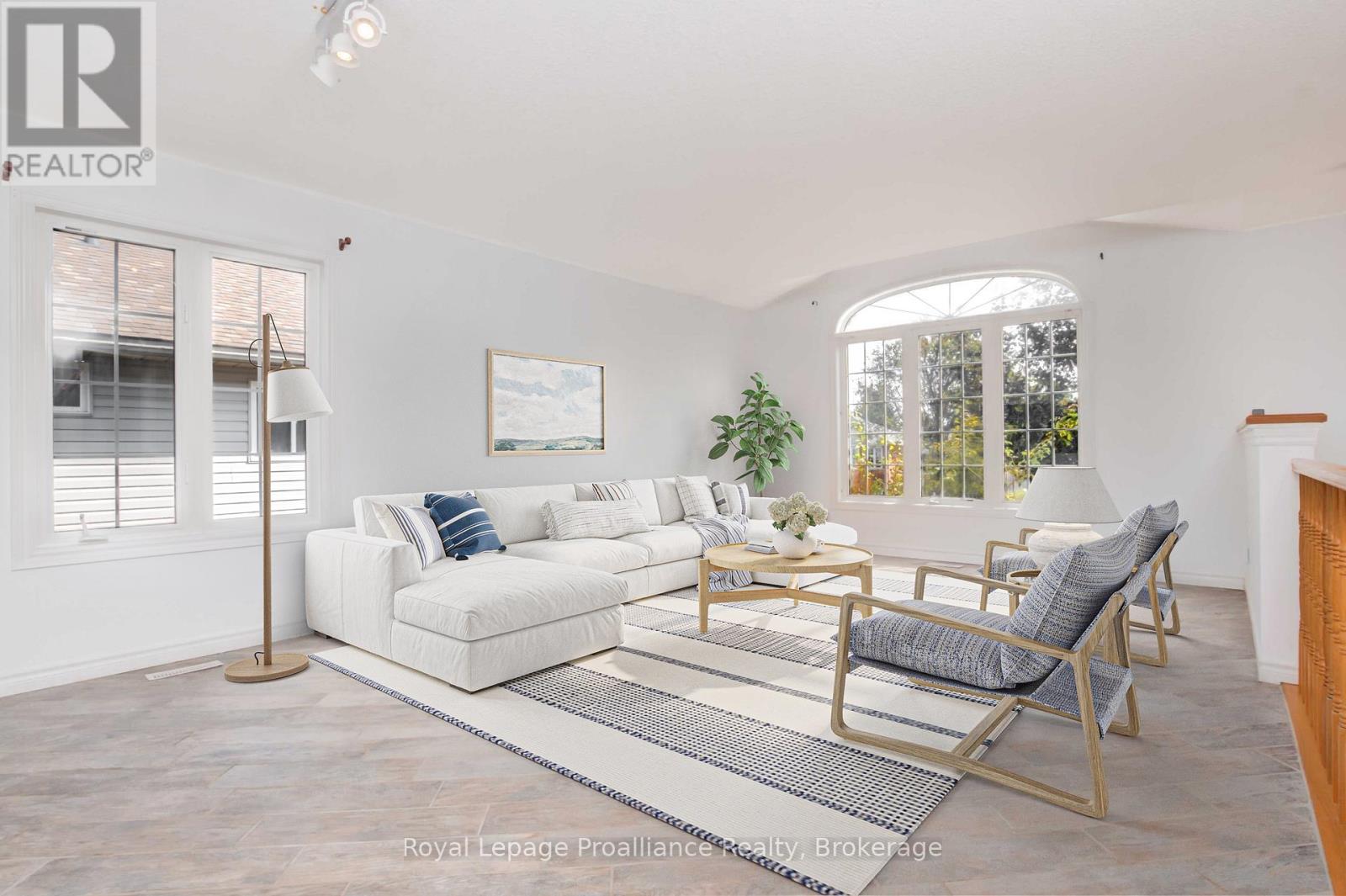 120 RAGLAN STREET - 6