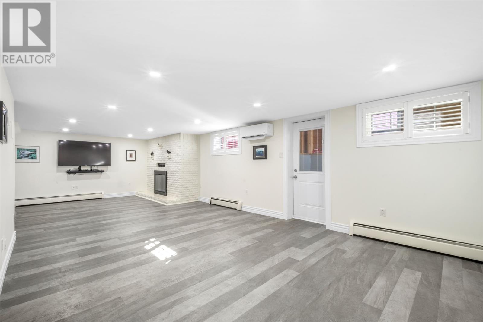 5 Labrador Place - 40
