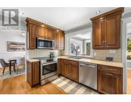 5 Labrador Place thumbnail 16
