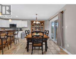 Family room - 277 Thorne Drive, Strathroy Caradoc, ON N7G4C9 Photo 11