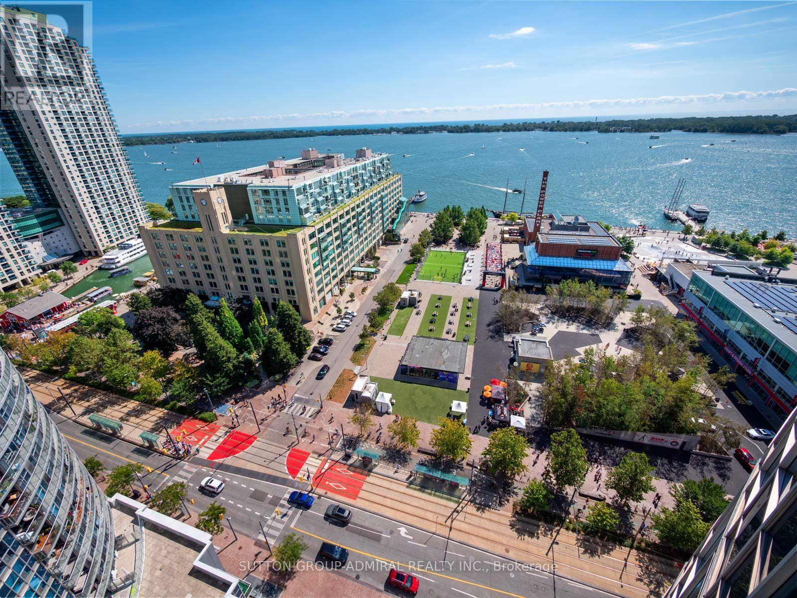 #2103 218 QUEENS QUAY BOULEVARD W - 17