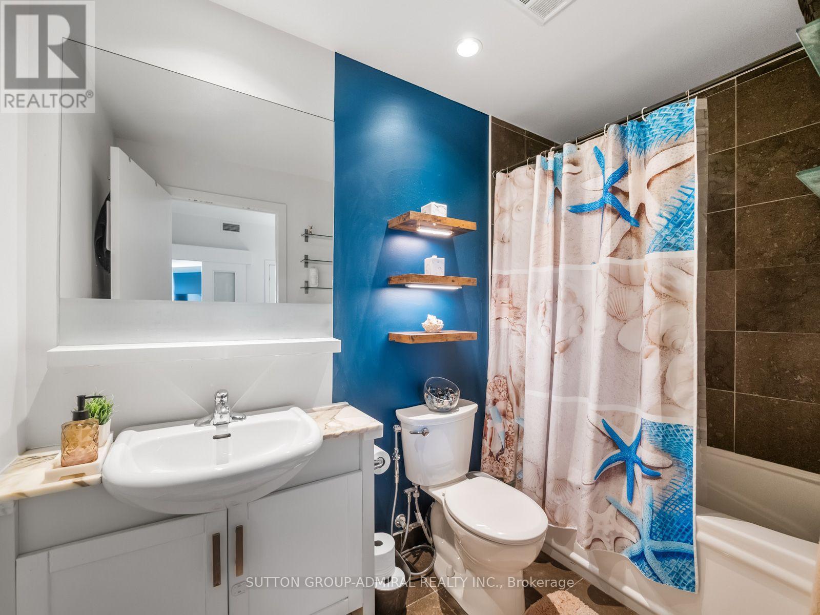 #2103 218 QUEENS QUAY BOULEVARD W - 21